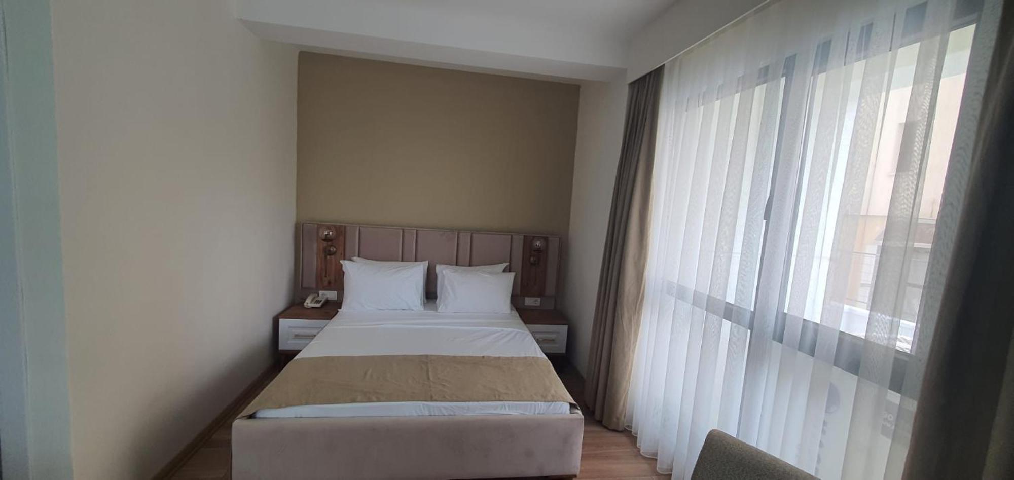Petra Port Hotel Istanbul Exterior foto